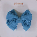 Ocean Ruffle Clip