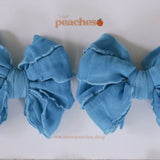 Ocean Ruffle Clip